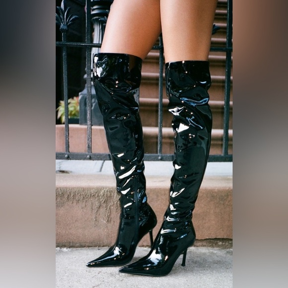 Jeffrey Campbell
Pushover/Over The Knee Black Patent Boots Sz 8.5 - Picture 3 of 10